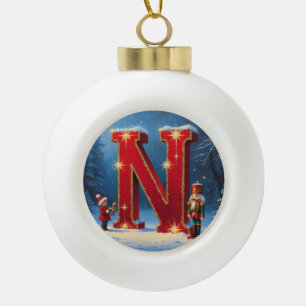 Buchstabe N Weihnachts Nussknacker Personalisierte Keramik Kugel-Ornament