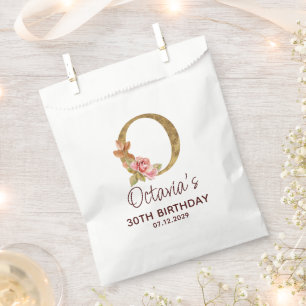 Buchstabe O Gold Monogramm Blush Rosa Rosen Geschenktütchen