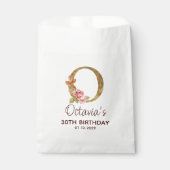 Buchstabe O Gold Monogramm Blush Rosa Rosen Geschenktütchen (Vorderseite)