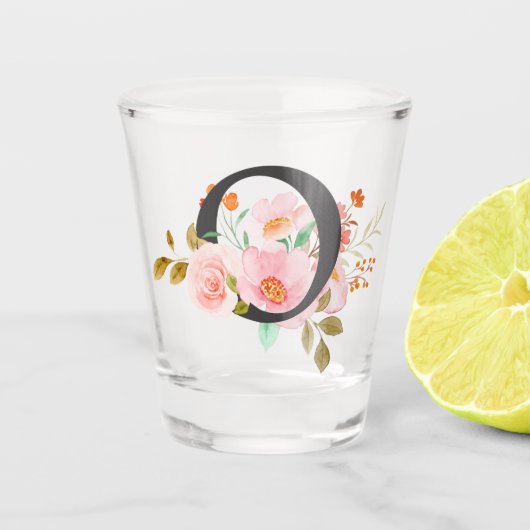 Buchstabe O Schnapsglas (Vorderseite)