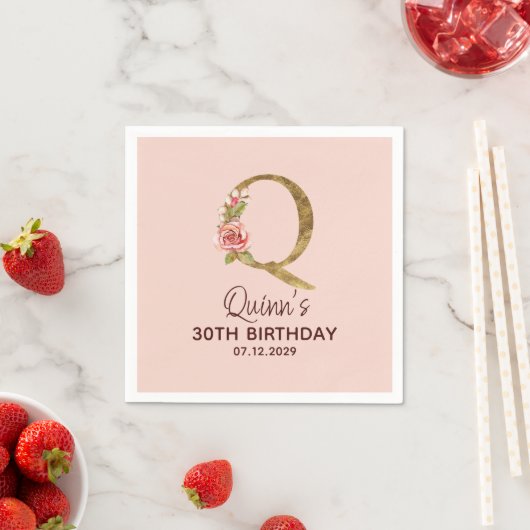 Buchstabe Q Gold Monogramm Blush Rosa Rosen Serviette (Beispiel)