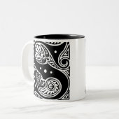 Buchstabe 'S' Tasse (Vorderseite Links)