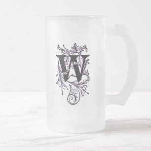 Buchstabe 'W' in Lila Weinreben verpackt - Tasse