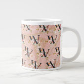 Buchstabe W Jumbo-Tasse (Rechts)