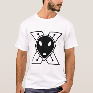 Buchstabe X Mit Alion Gesicht T-Shirt