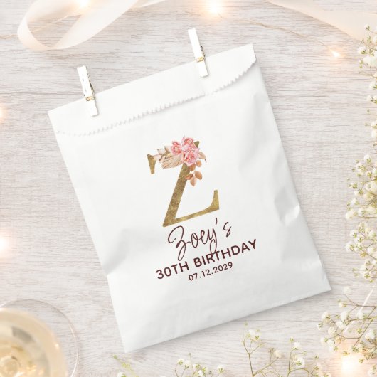 Buchstabe Z Gold Monogramm Blush Rosa Rosen Geschenktütchen (Ausgeschnitten)