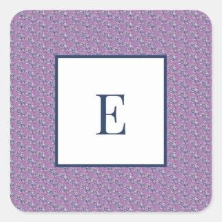 Buchstaben und Blau und Lila Blätter Quadratischer Aufkleber