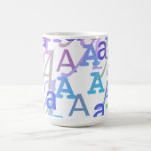 Buchstabenkonfetti "A" Kaffeetasse (Mittel)
