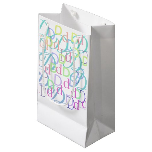 Buchstabenkonfetti "D" Kleine Geschenktüte (Vorderseite Schrägansicht)