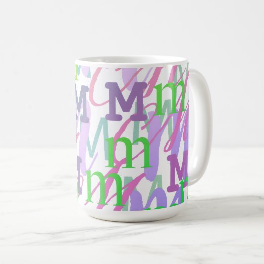 Buchstabenkonfetti "M" Kaffeetasse (VorderseiteRechts)
