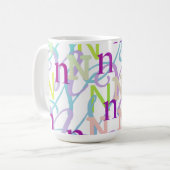 Buchstabenkonfetti "N" Kaffeetasse (Vorderseite Links)
