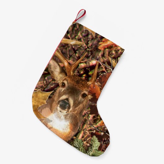 Bucht in Camouflage Weißer Schwanz Hirsch Kleiner Weihnachtsstrumpf (Vorderansicht (hängend))