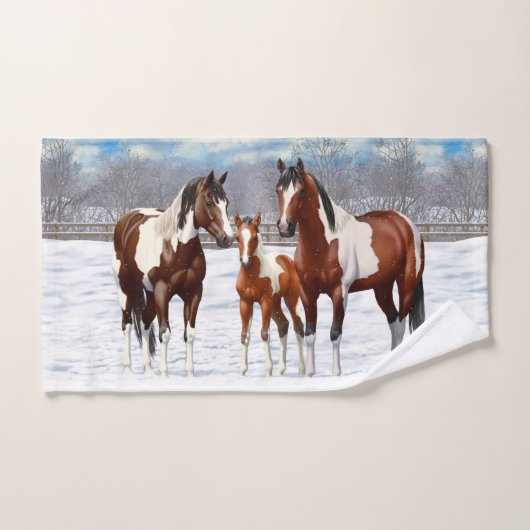 Bucht Pinto Paint Horns im Winter Schnee Badhandtuch Set (Handtuch)