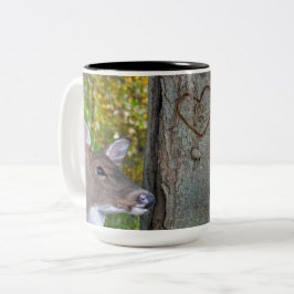 buck and do with heart on tree zweifarbige tasse