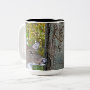 buck and do with heart on tree zweifarbige tasse