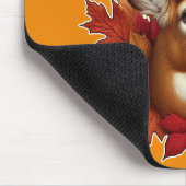 Buck Deal umgeben von Herbstblättern Mousepad (Ecke)
