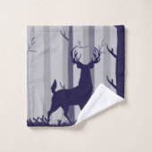 Buck Deer Foggy Forest Scene Badhandtuch Set (Waschlappen)