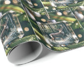 Buck Deer Ornament on Pine Tree Geschenkpapier (Rolleneckpunkt)