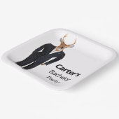 Buck in einem Tuxedo für Bachelor Party Pappteller (Gewinkelt)