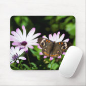 Buckeye Butterfly auf Purple Flowers Mousepad (Mit Mouse)