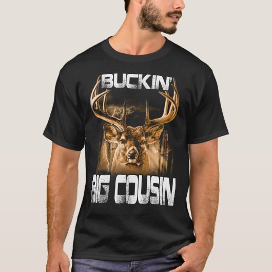 Buckin' großer Cousin Hunter T-Shirt (Vorderseite)