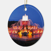 Buckingham Fountain 02.JPG Keramikornament (Links)