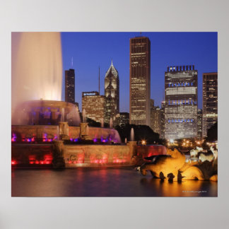 Buckingham Fountain at Dusk Poster