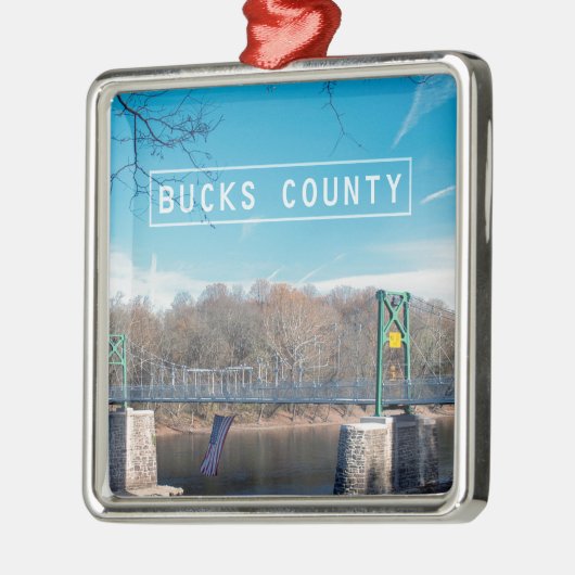 Bucks County. Silbernes Ornament (Links)