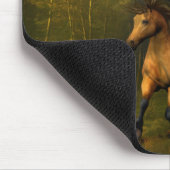 Buckskin Pferd in der Wald Mousepad (Ecke)