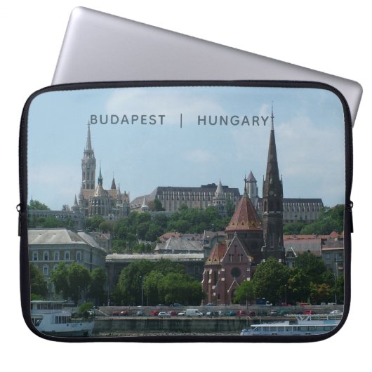 Budapest custom text laptop sleeves 2 (Vorderseite)