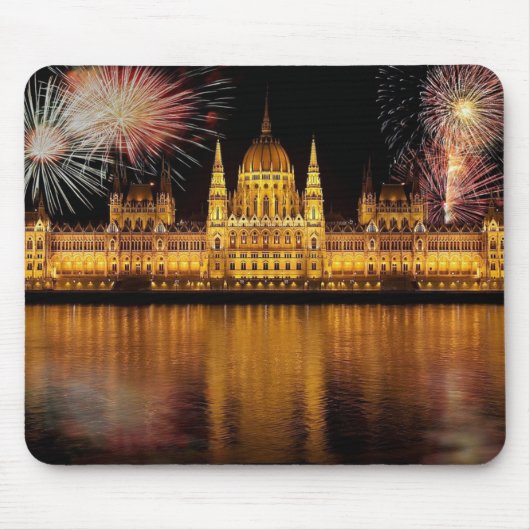 Budapest Parlament Ungarn mit Feuerwerk Mousepad (Vorne)