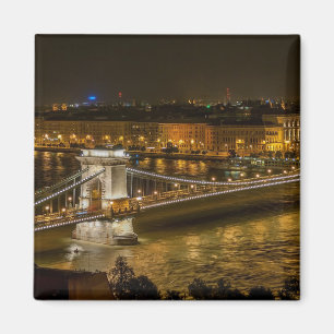 Budapestkettenbrücke nachts magnet