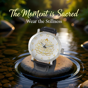 Buddha auf der Lotus-Blume. Armbanduhr