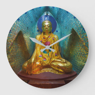Buddha In Ornate Alcove Große Wanduhr