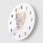 Buddha In White | Serene Meditative And Calm Große Wanduhr (Winkel)