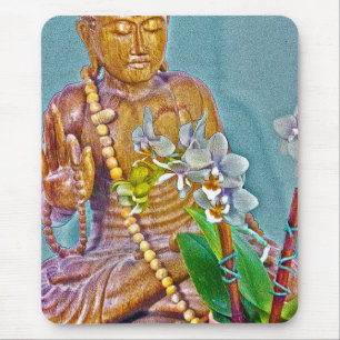 Buddha mit weißen Orchideen Mousepad