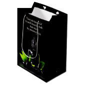 Buddha Quote 1 Geschenktasche Mittlere Geschenktüte (Vorderseite Schrägansicht)