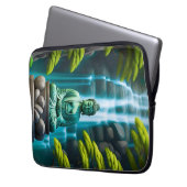 Buddha Wasserfall Laptopschutzhülle (Vorderseite Links)