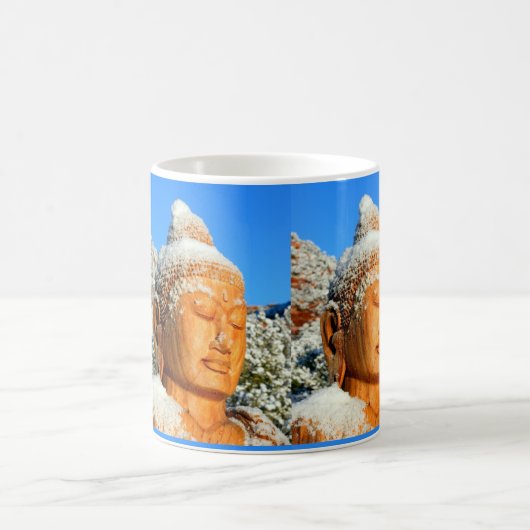 Buddhas in der Schneezeit-Tasse Kaffeetasse (Mittel)