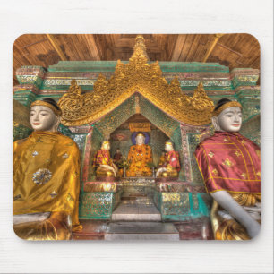 Buddhas in einem Tempel Mousepad