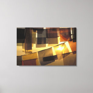 buddhistische Gebetsflaggen im Sonnenuntergang, Leinwanddruck