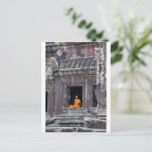 Buddhistischer Mönch meditiert Angkor Wat Postkarte (Stehend Vorderseite)