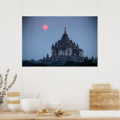 Buddhistischer Tempel bei Sonnenuntergang Poster (Küche)