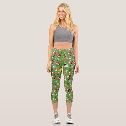 Buddy the Elf and Christmas Icons Pattern Capri Leggings (Vorderseite)