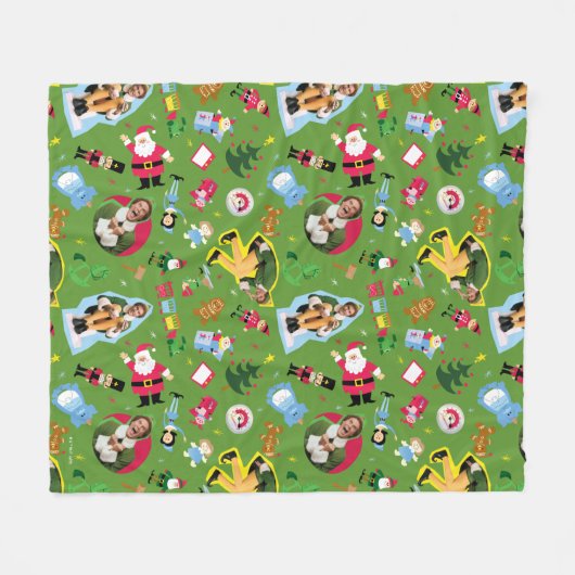 Buddy the Elf and Christmas Icons Pattern Fleecedecke (Vorderseite (Horizontal))