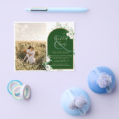 Budget All-in-1 White Roses Green Wedding QR Code Flyer (Einzeln)