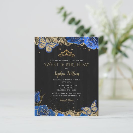Budget Black Blue Rose Lace Sweet 16 Einladung (Stehend Vorderseite)