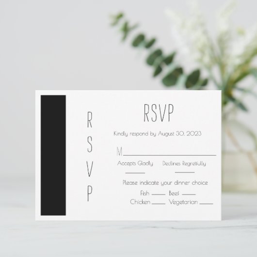 Budget Black Simple Wedding RSVP Card (Stehend Vorderseite)
