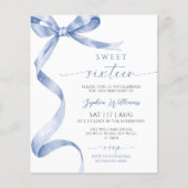 Budget Blue Bow Sweet 16 Geburtstag Einladung (Vorderseite)