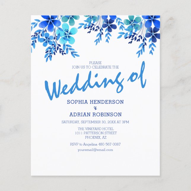 Budget Blue Floral Wedding Einladungen (Vorderseite)
